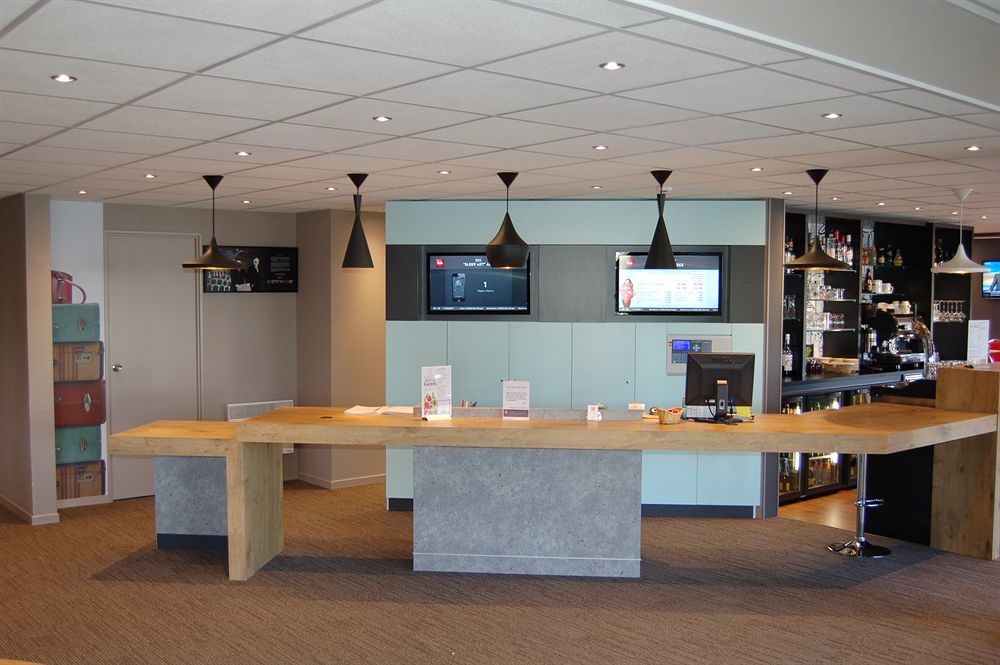 Ibis Auray Hotel Exterior photo